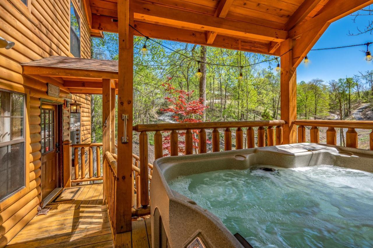 Permanent Vacation-Private Honeymoon Cabin With Hot Tub Sevierville Exterior foto